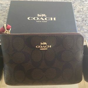 New Coach Wristlet